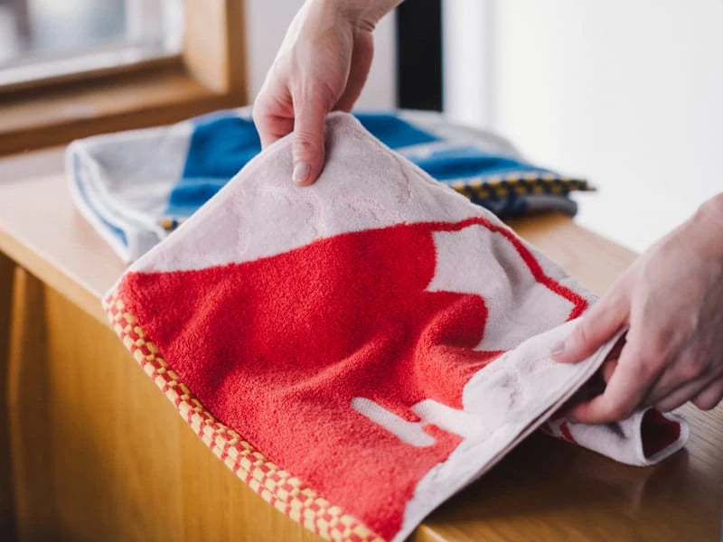 Blue and red Imabari towel with Mt. fuji patterned