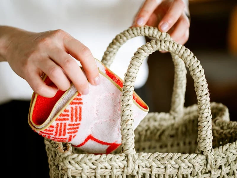 Leave red Imabari towel in the basket