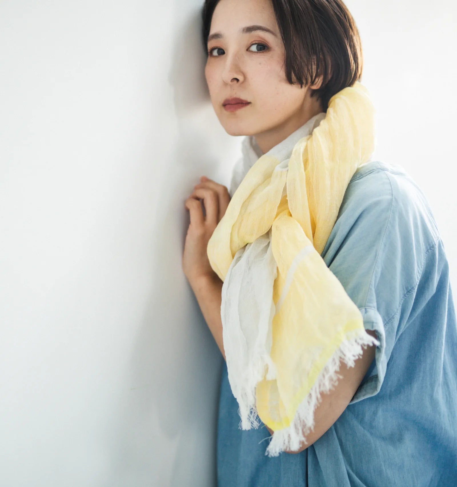 SHIBO Linen-Cotton Two-Tone Shawl