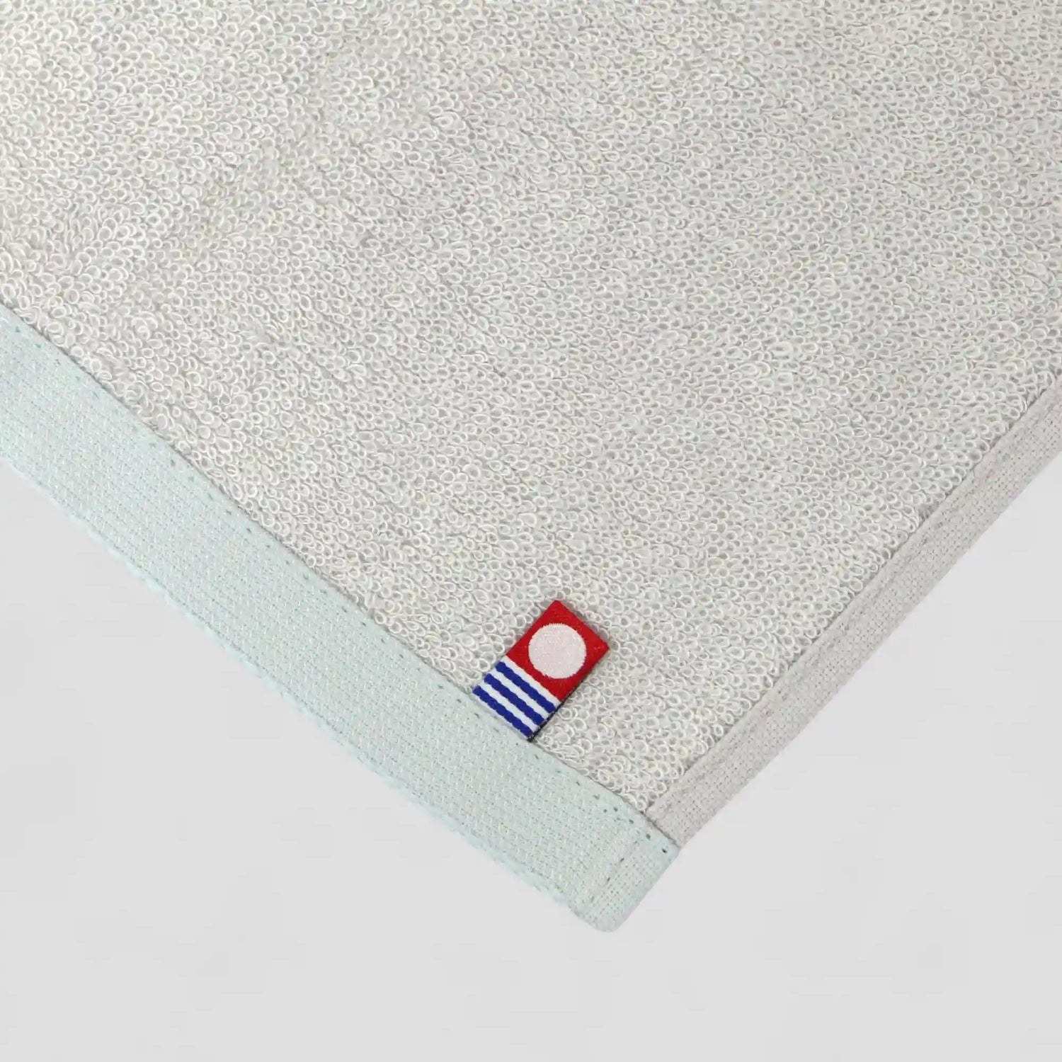 SU~ Cool Sports Towel