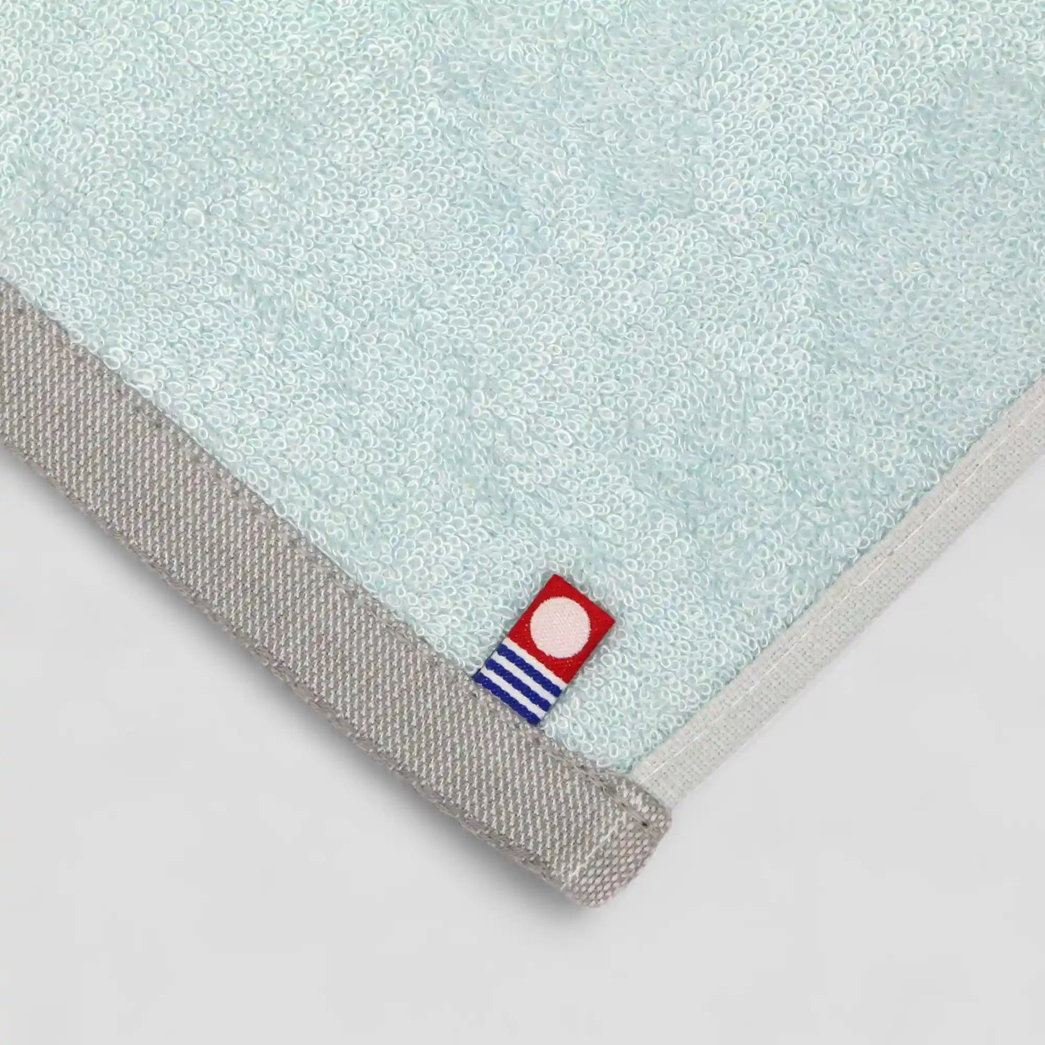 SU~ Cool Sports Towel