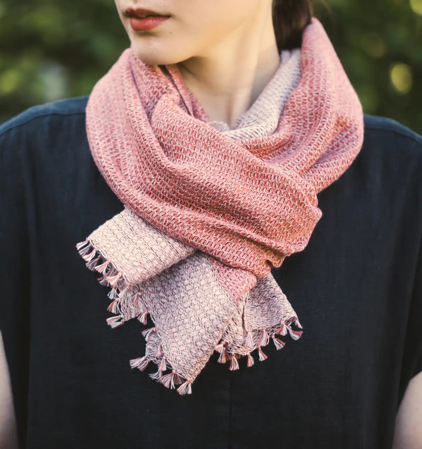 MOJIRI Two-Tone Organic Cotton Muffler