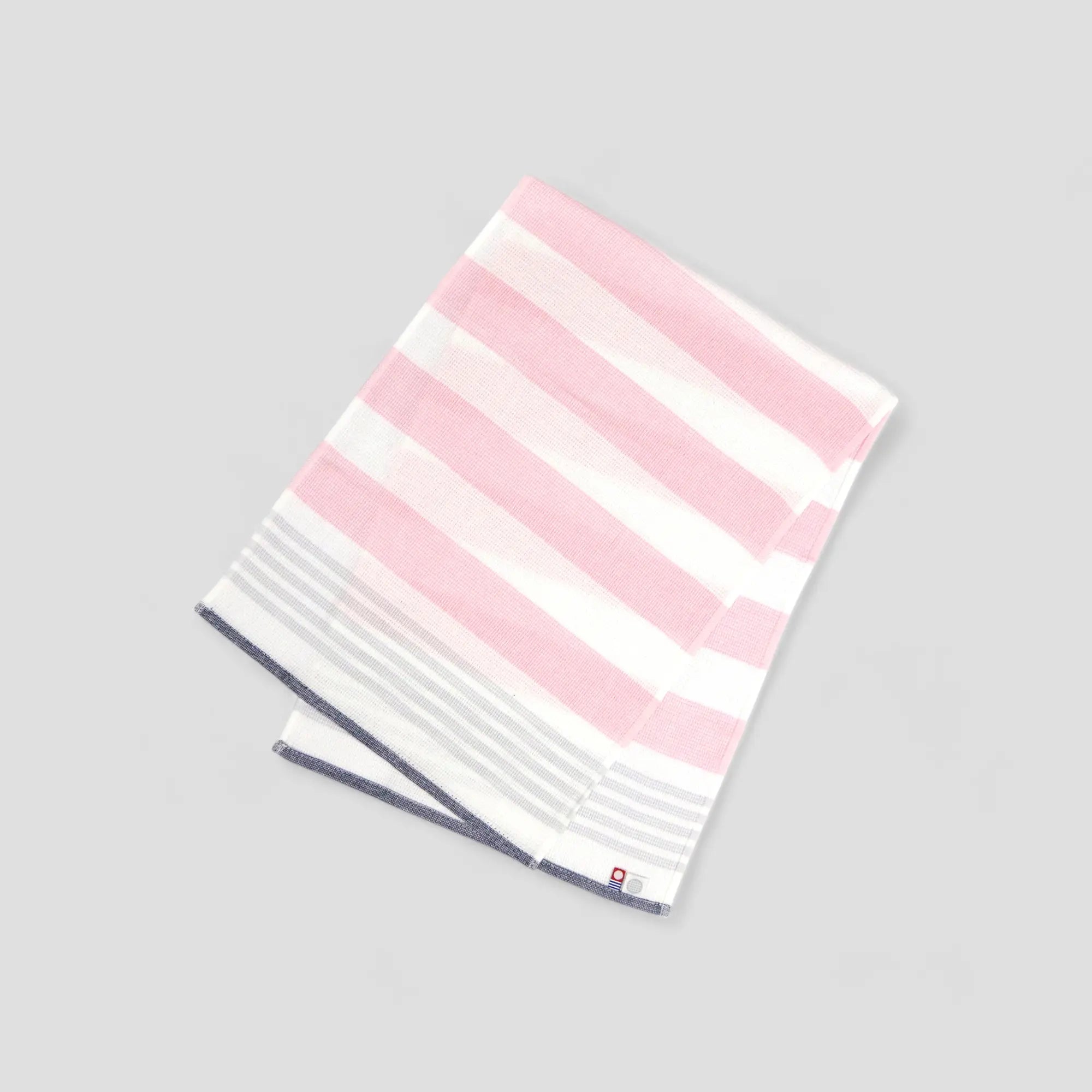 A red and navy colors striped Imabari towel wash cloths 