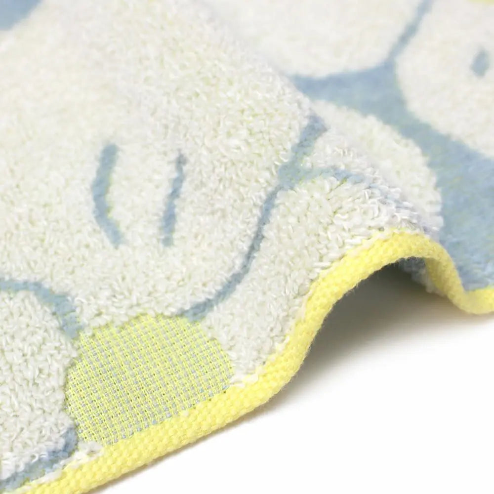 Close-up of a side Imabari towel with floral motif