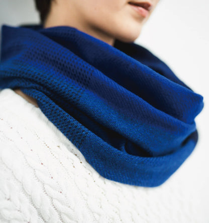 NECKABLE Wool Snood Cross Color