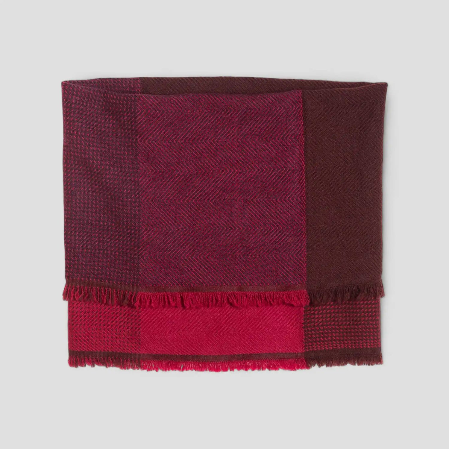 NECKABLE Wool Snood Cross Color