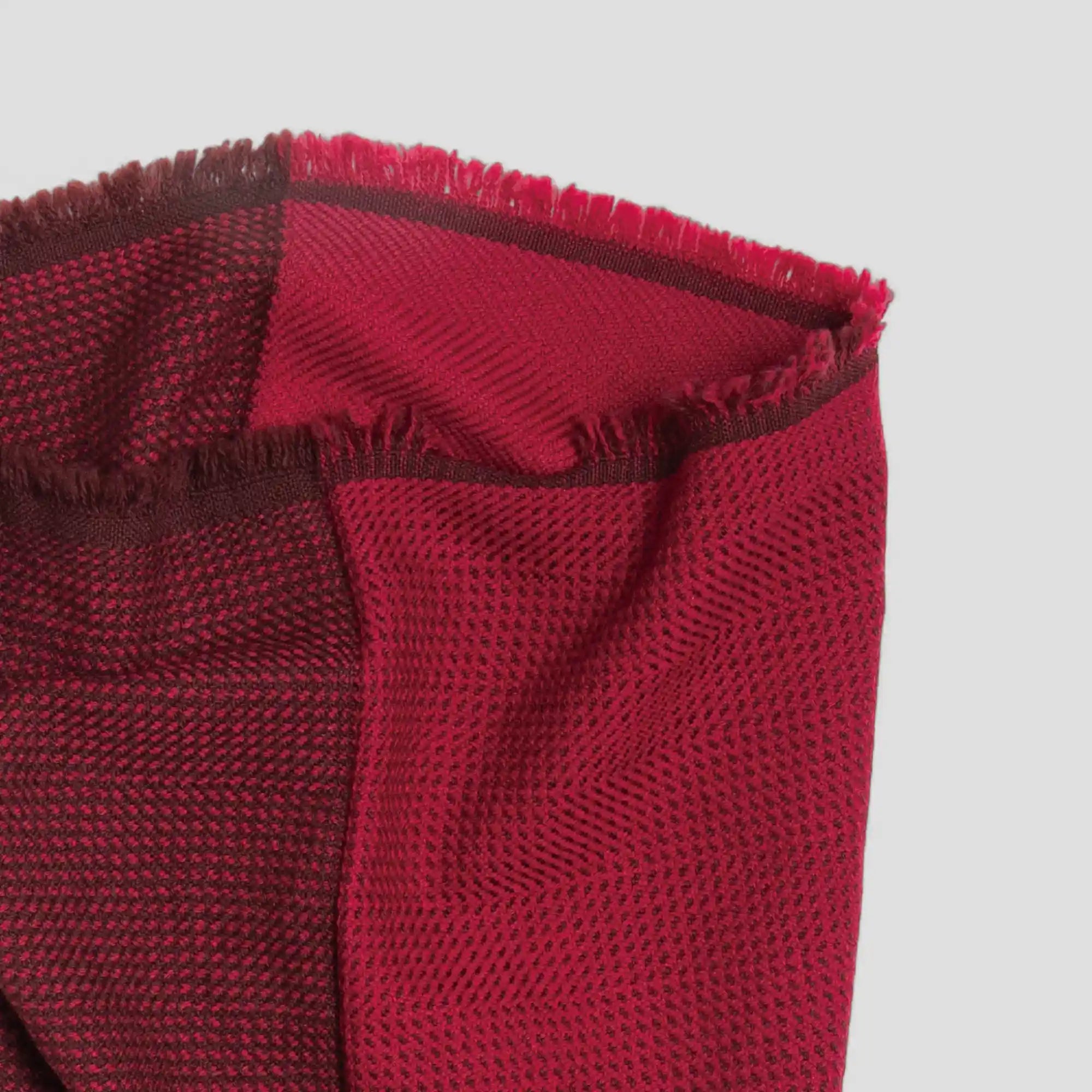 NECKABLE Wool Snood Cross Color