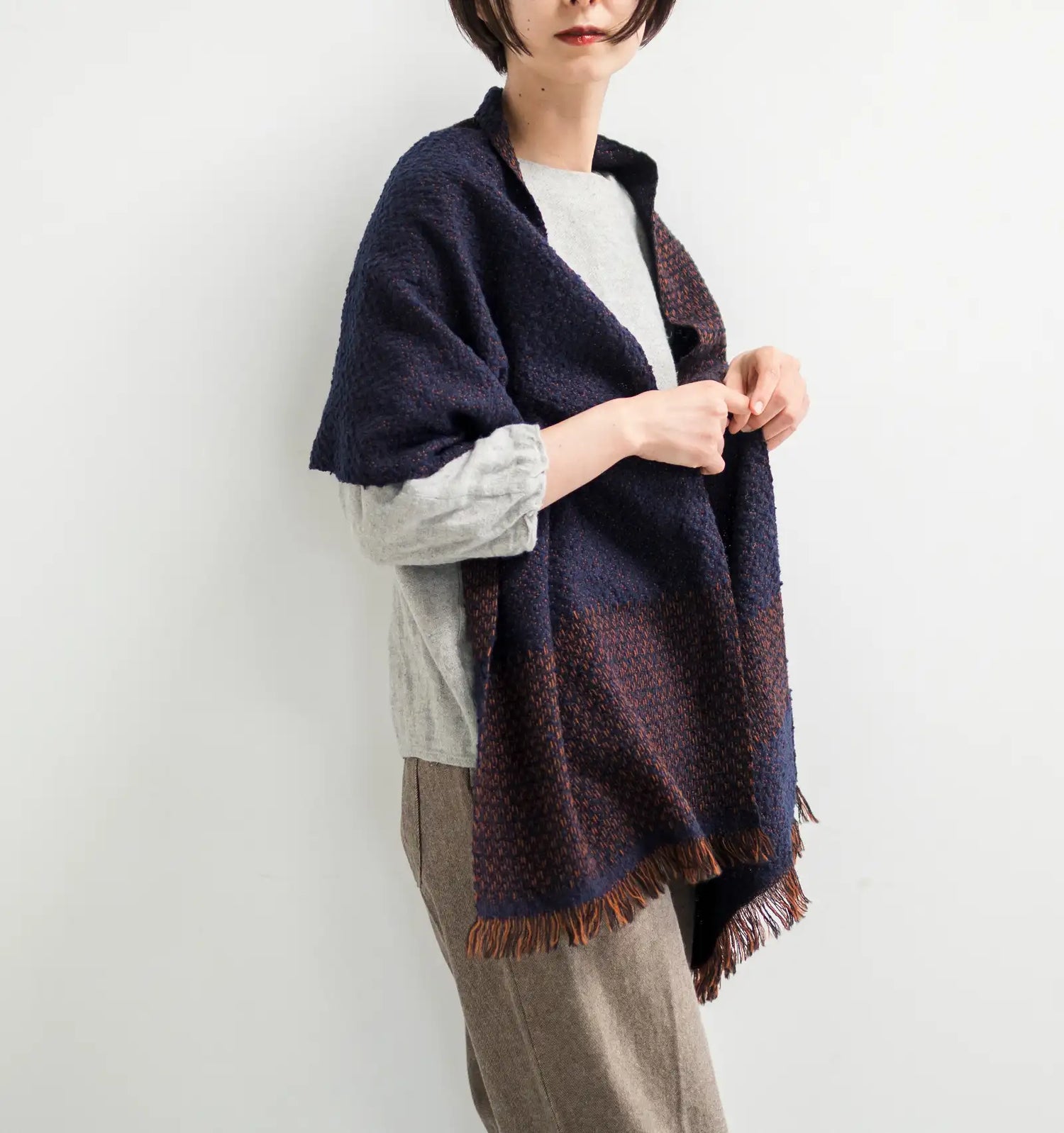 LOOP Wool Cotton Muffler Herringbone - Navy