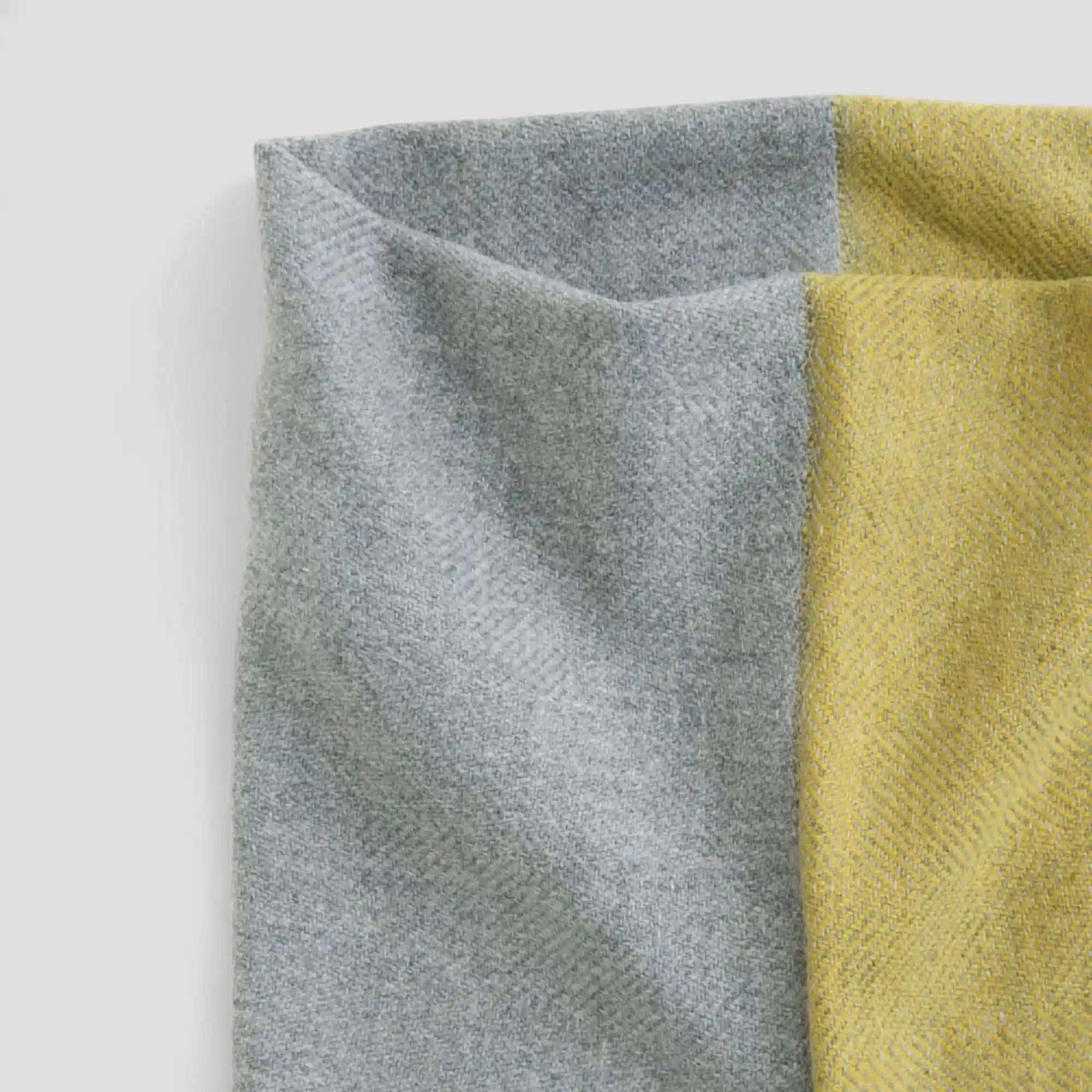 NECKABLE Wool Snood