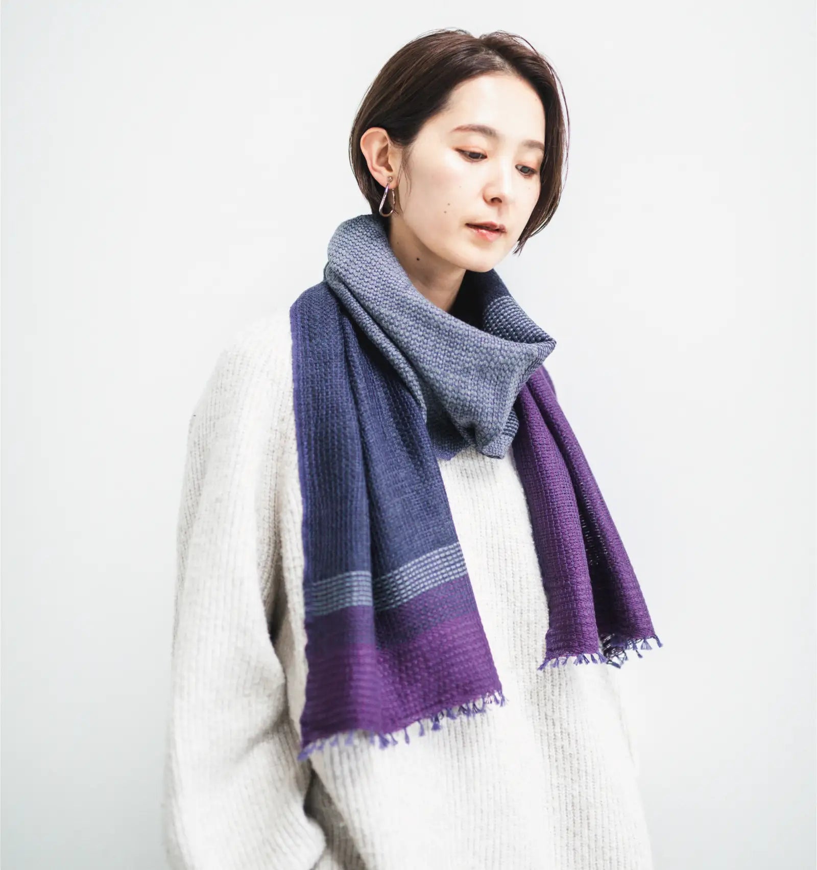 YURAGI Wool Muffler - Violet