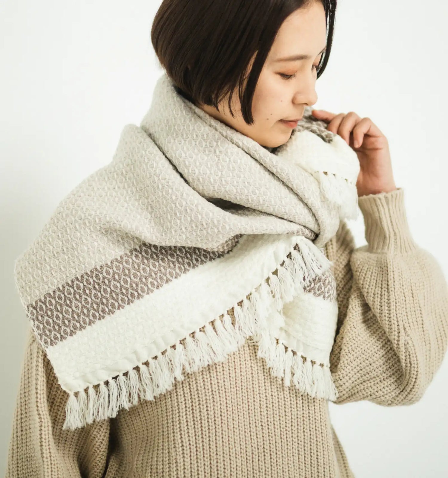 KAWARI Extra Fine Merino Wool BLANKET SHAWL