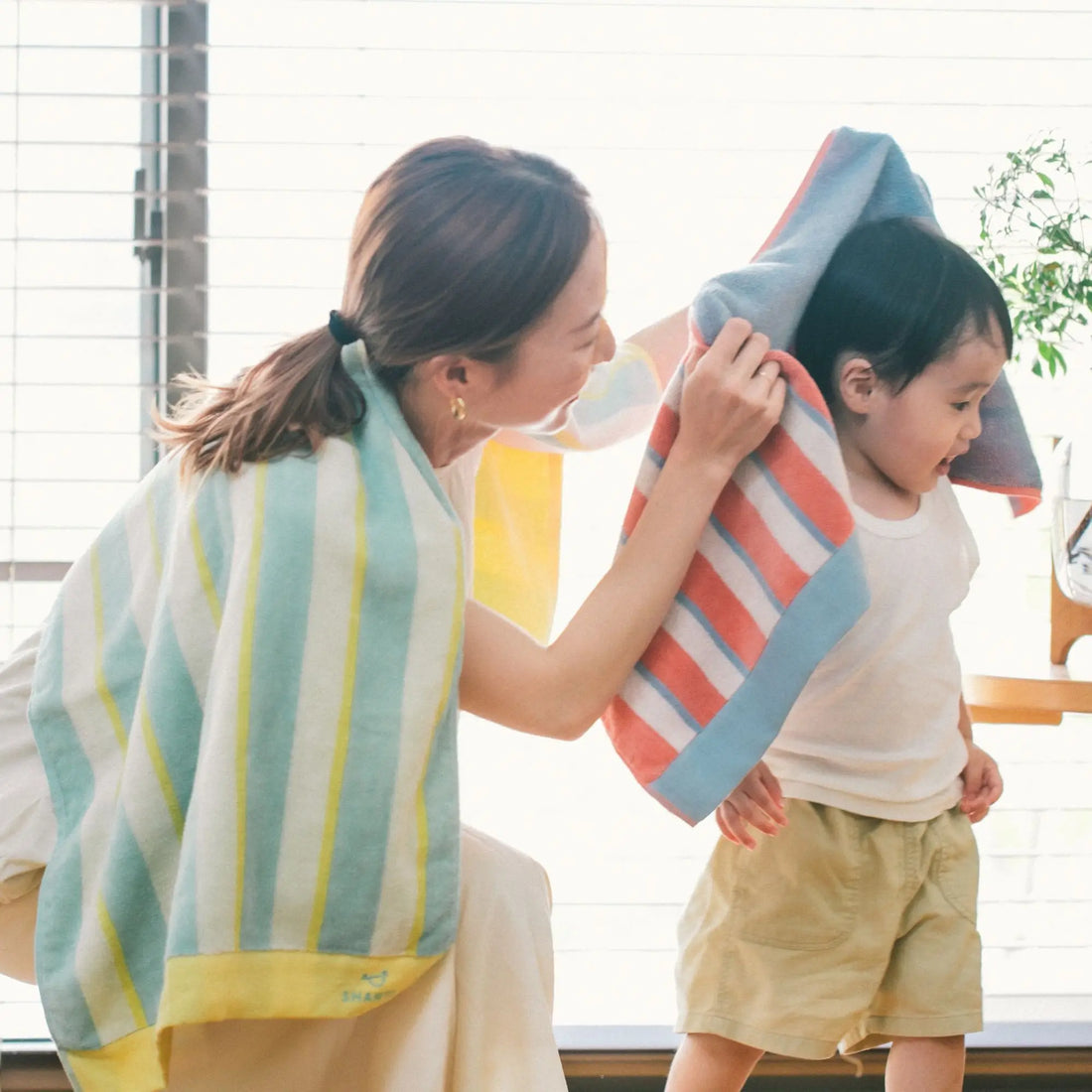 SHANTI Towels